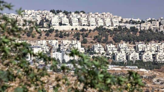 RDC: Reino Unido prohibirá a sus empresas participar en asentamientos israelíes en Cisjordania