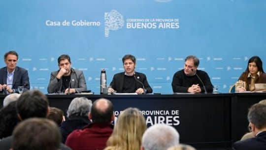 Kicillof prepara a la Provincia para el “Súper Niño” y acusa a Milei de retener $2,3 billones