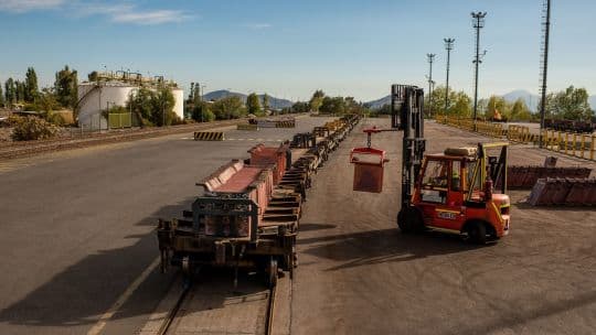 El cobre se dispara, pero Chile no logra aprovecharlo: las exportaciones cayeron a su nivel más bajo en más de un año