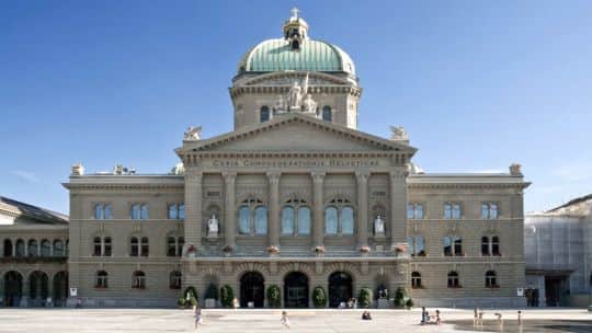 El Consejo Federal de Suiza: un gobierno de siete voces sin un líder único