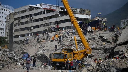 Venezuela demolerá 39 edificios con deterioro irreversible por el doble terremoto registrado en junio