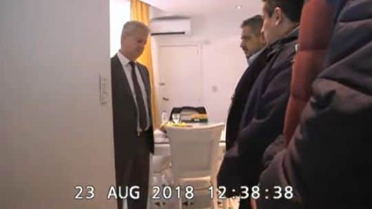 Revelan detalles de la puerta blindada en el departamento de Recoleta de Cristina Kirchner allanado en 2018