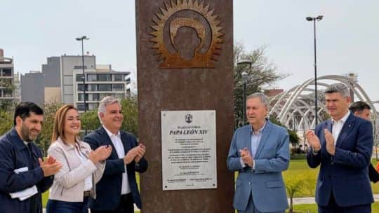 Llaryora, Schiaretti y Passerini juntos en Córdoba: inauguraron el nuevo Parque Papa León XIV