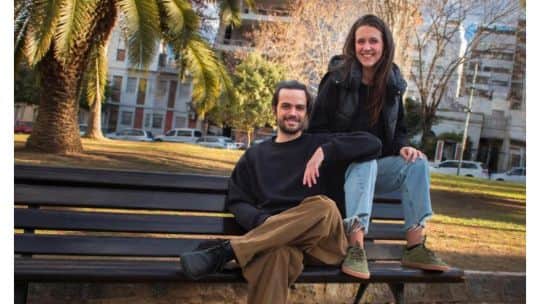 Andares: calzado barefoot con producción nacional y diseño urbano