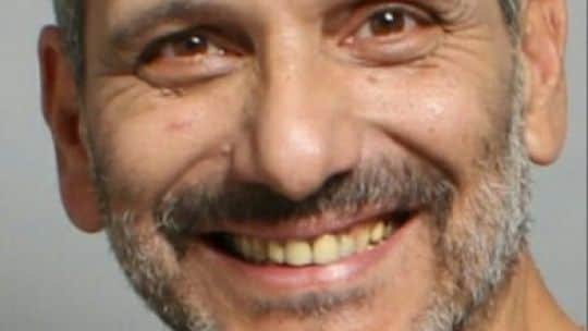 RDEsc: Ignacio Apolo, una trayectoria entre generaciones de dramaturgos y la enseñanza teatral