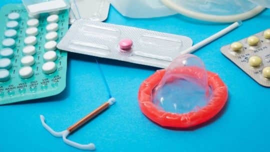 65 años del primer anticonceptivo: avances en los métodos y atrasos en el uso del preservativo