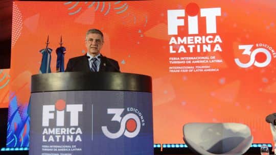 Jorge Macri abrió la Feria Internacional de Turismo en La Rural: hoteles, restaurantes y librerías no pagarán ABL en el primer semestre 2027