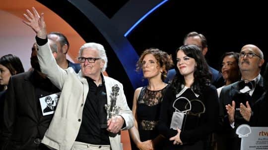 Mike Leigh se despide del cine con "Tender Loving Care", la gran ganadora de San Sebastián
