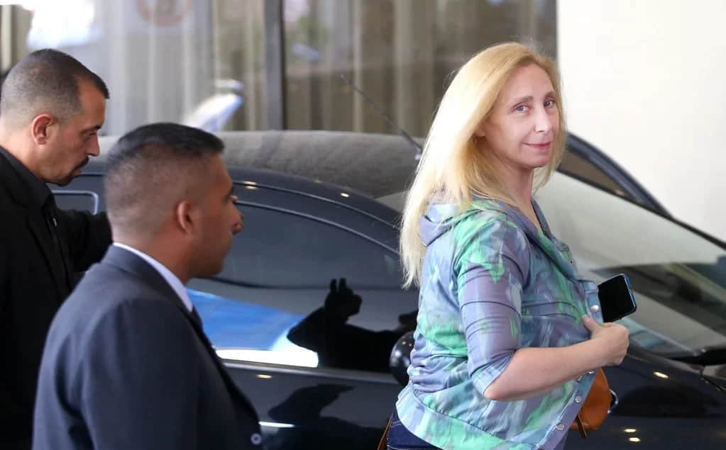 Se reúne la mesa política en un clima tenso: Karina Milei no viajó con el Presidente a EE. UU.