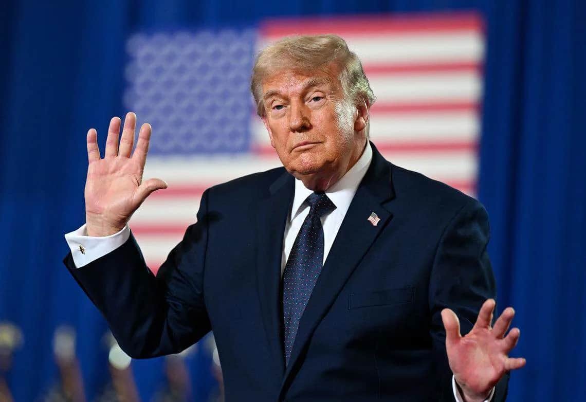 El presidente Trump mantuvo un diálogo con el premier del Reino Unido