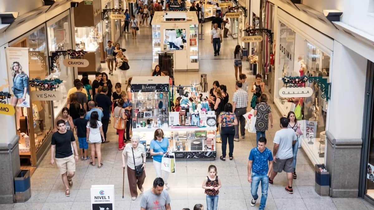 Llaryora anticipó la creación de Córdoba Impulsa para reactivar el consumo