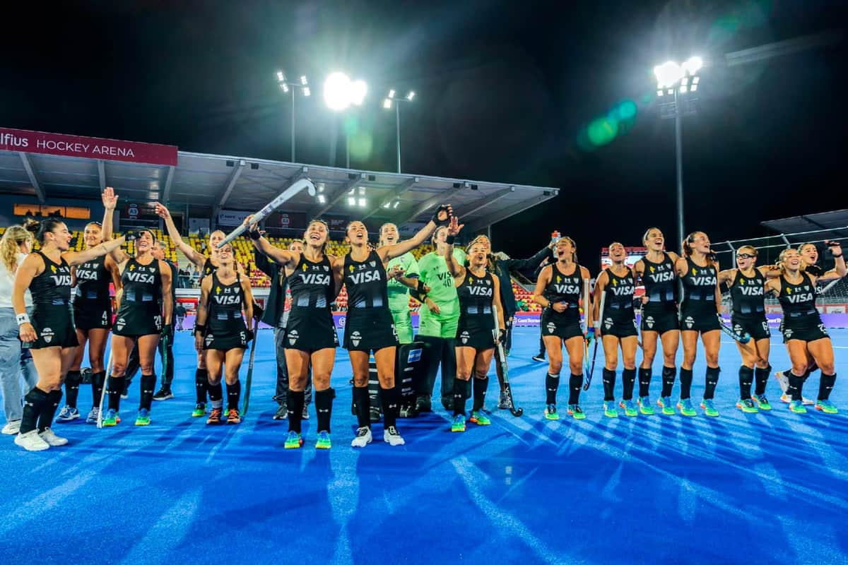 Las Leonas van por otra final mundialista ante Australia