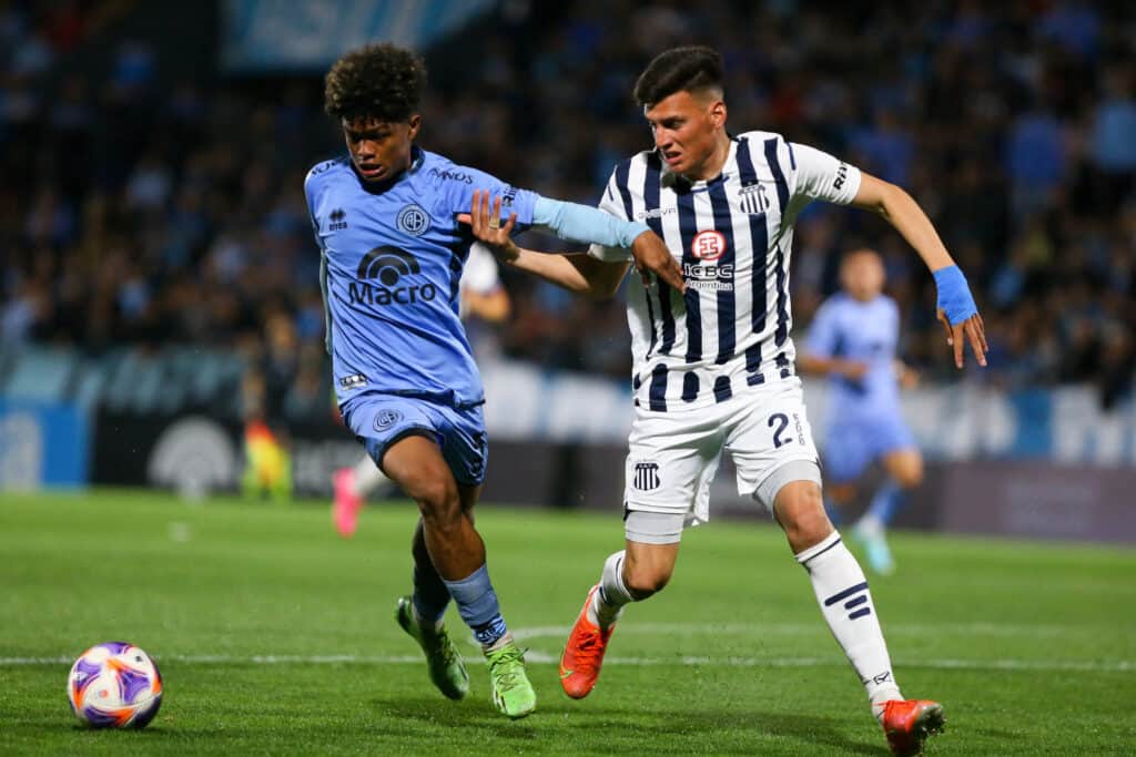 Belgrano y Talleres se enfrentan por el clásico cordobés