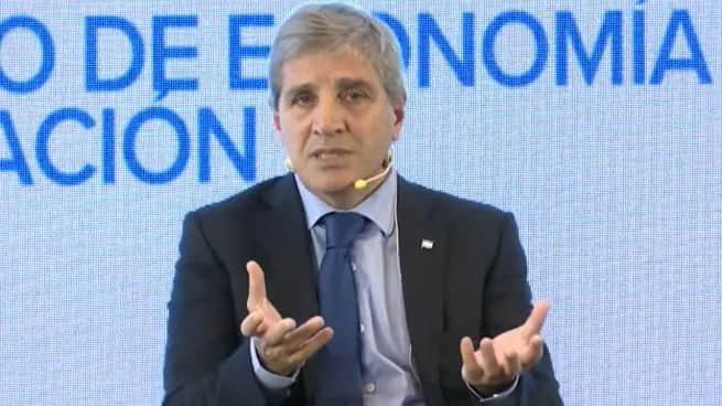 Caputo descartó un “plan platita” para 2027 y ratificó el rumbo fiscal