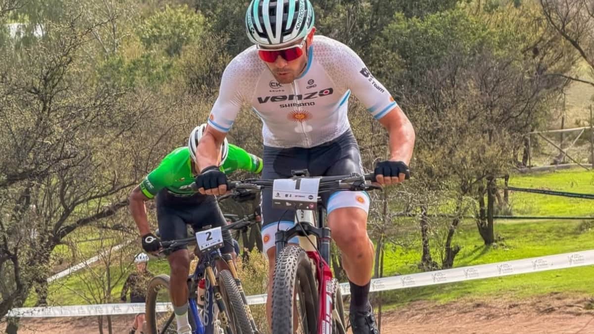 Fernando Contreras ganó el oro en Mountain Bike en los Juegos Suramericanos