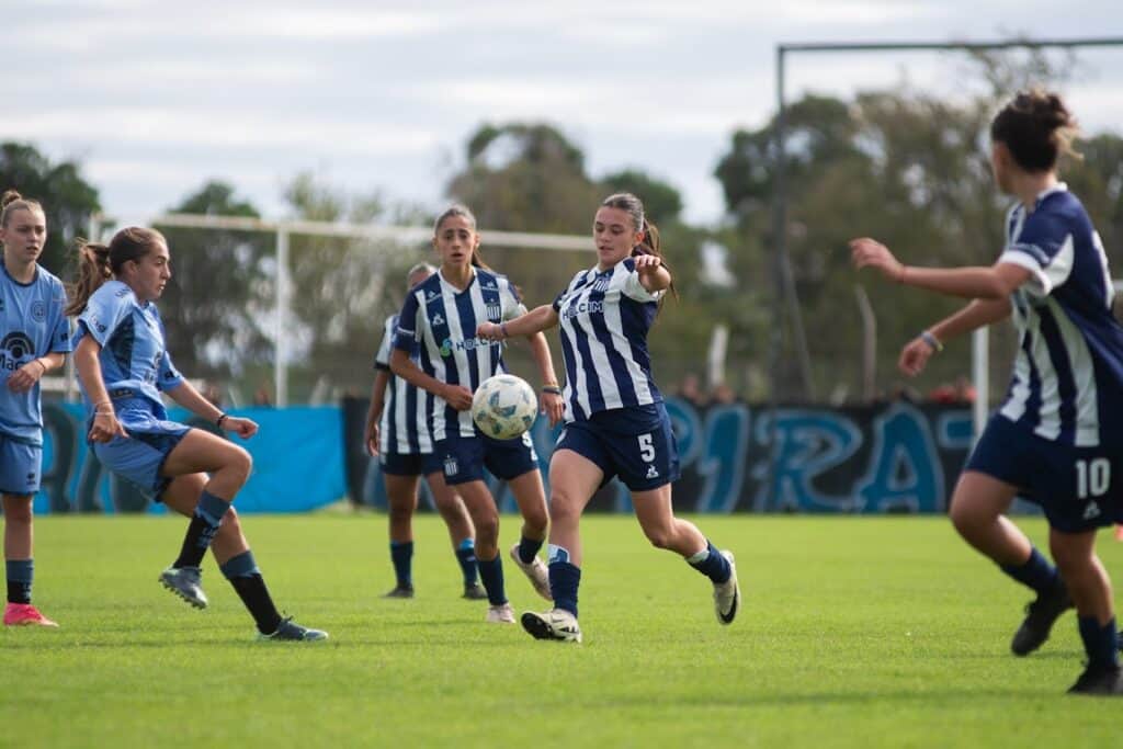 Se viene el primer clásico cordobés femenino en La Boutique: cuándo juegan Talleres y Belgrano y quiénes podrán asistir