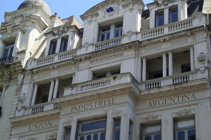 La UIA le exigió al Gobierno un plan de alivio fiscal y energético para las pymes