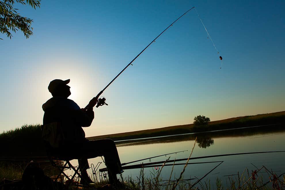 La pesca de pejerrey, en veda total en todos los embalses y lagunas de la provincia