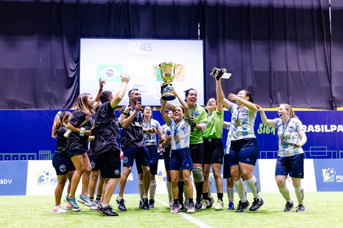 Las Murciélagas ganaron la final y levantaron la primera Copa América
