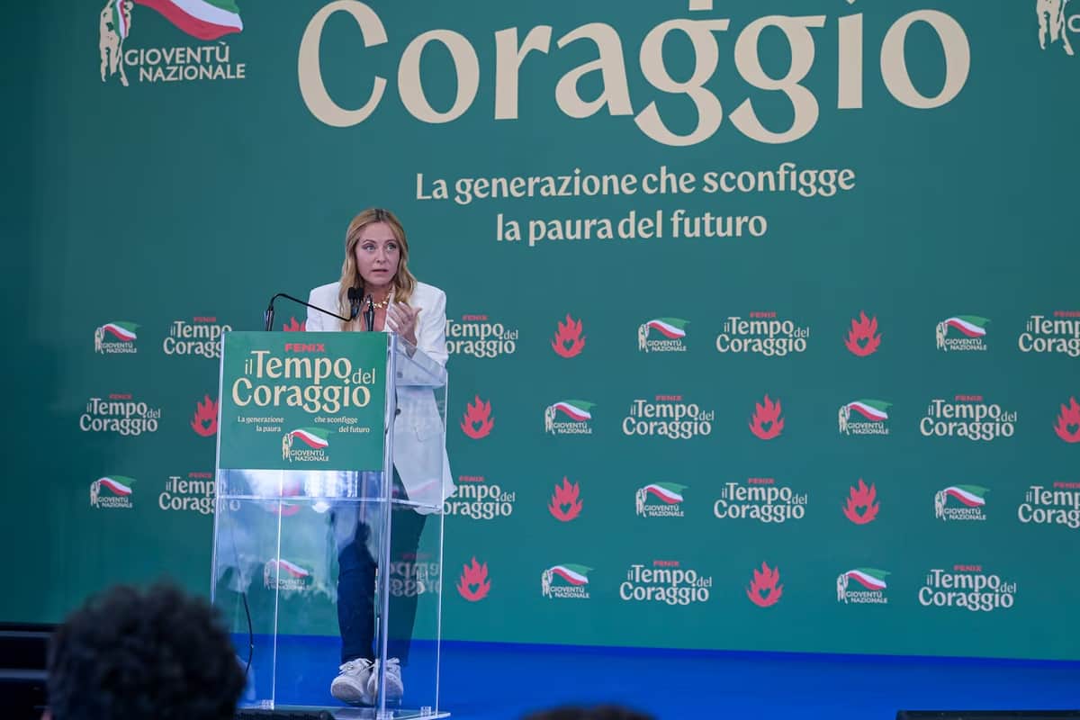 Meloni anunció que limitará la cantidad de alumnos extranjeros en las aulas