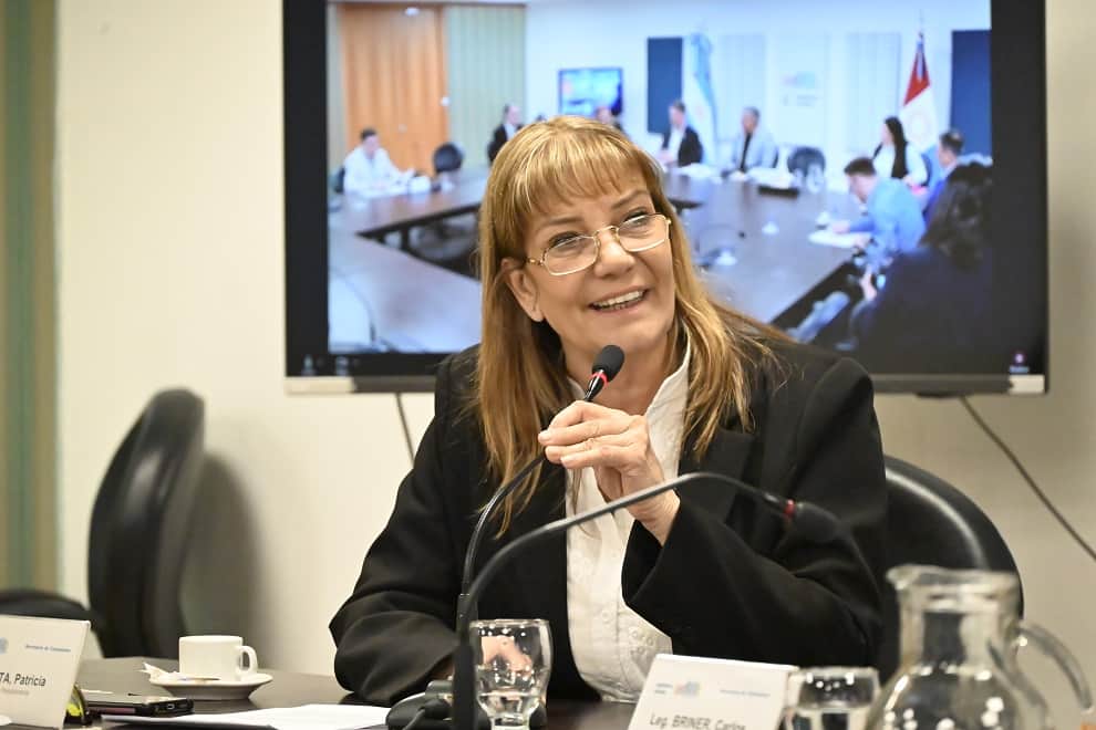 Proponen ampliar la cobertura de salud para mujeres durante la menopausia