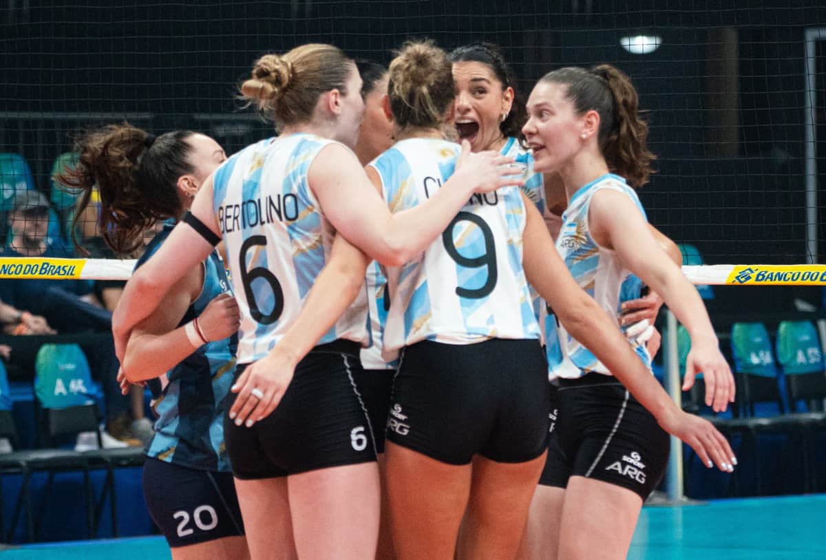 Tercer triunfo al hilo de Las Panteras: invictas en el torneo y a un paso del Mundial