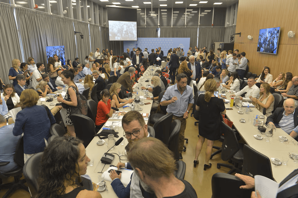 Tras el brusco giro, el oficialismo logró emitir dictamen al proyecto sobre Discapacidad