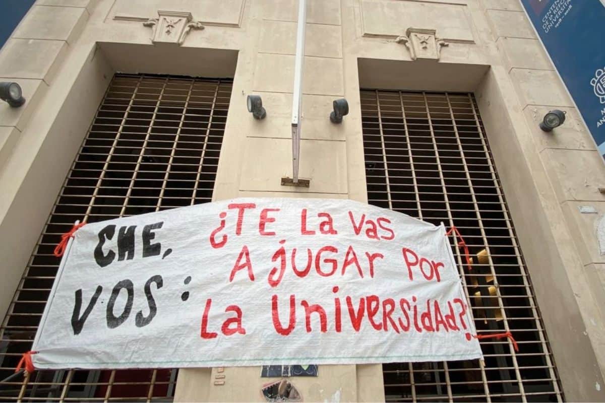 Universidades del país paran y convocan a una nueva Marcha Federal
