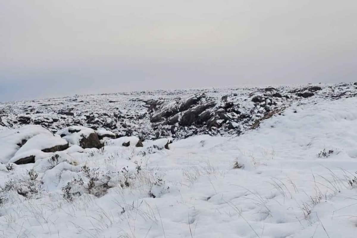 El Camino de las Altas Cumbres continúa cerrado por hielo y nieve