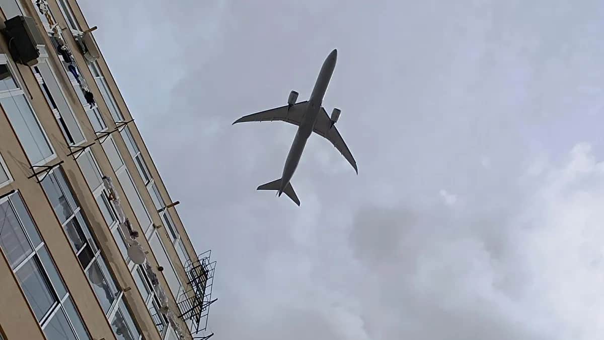 Del cielo a la terraza, un portugués crea una plataforma que monitoriza aviones sobre Lisboa