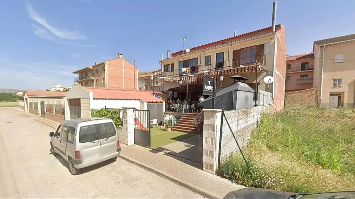 Mueren una madre y su hija de 9 años en un incendio en un restaurante de Teruel
