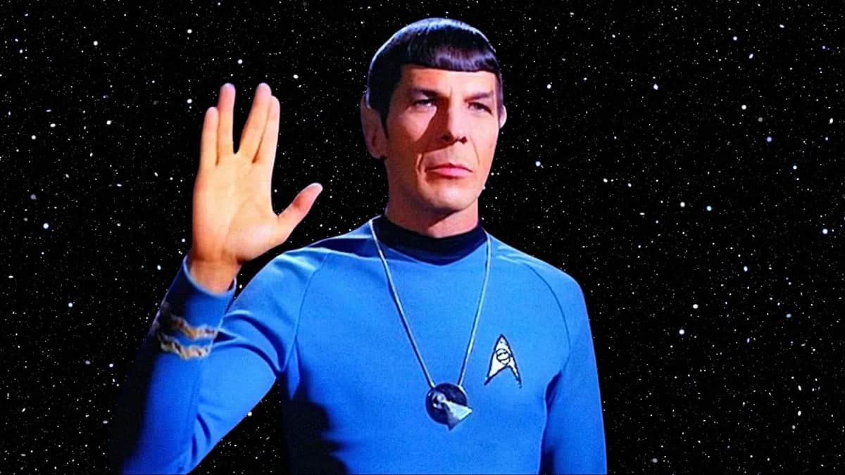 Día de Star Trek, el Museo de Ciencia de Londres busca récord Guinness del saludo vulcano