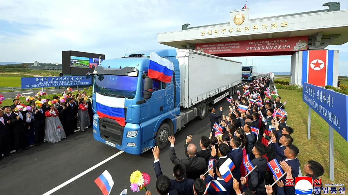 Corea del Norte inaugura su primer puente con Rusia y estrecha lazos