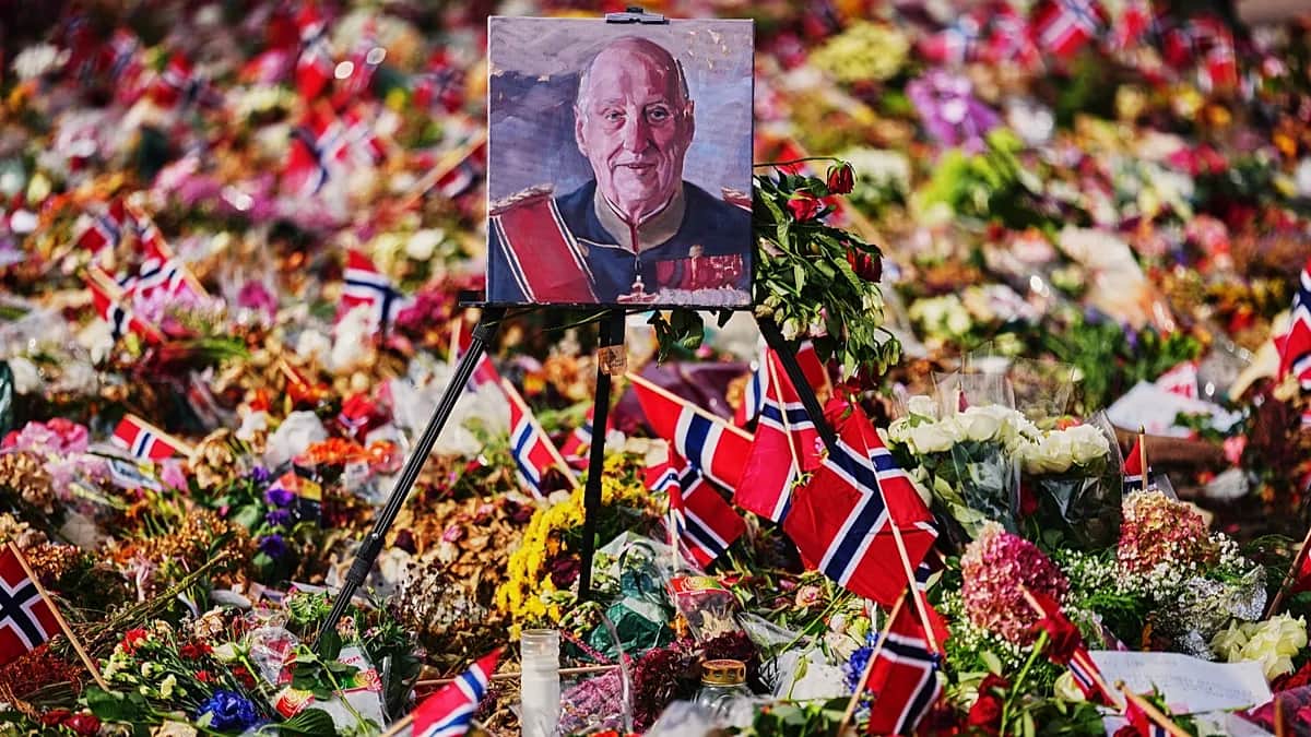 Noruega se despide del rey Harald V, considerado el "abuelo" de la nación