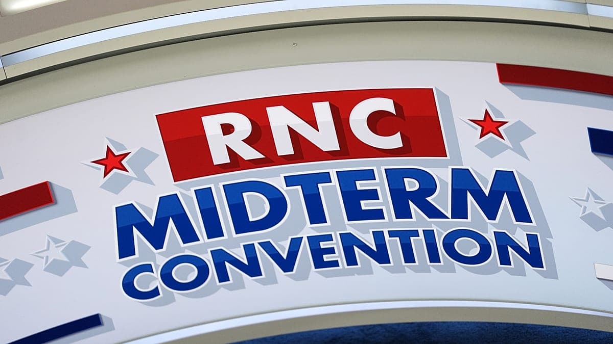 El show de Trump: los republicanos ponen al presidente en el centro de una inédita convención