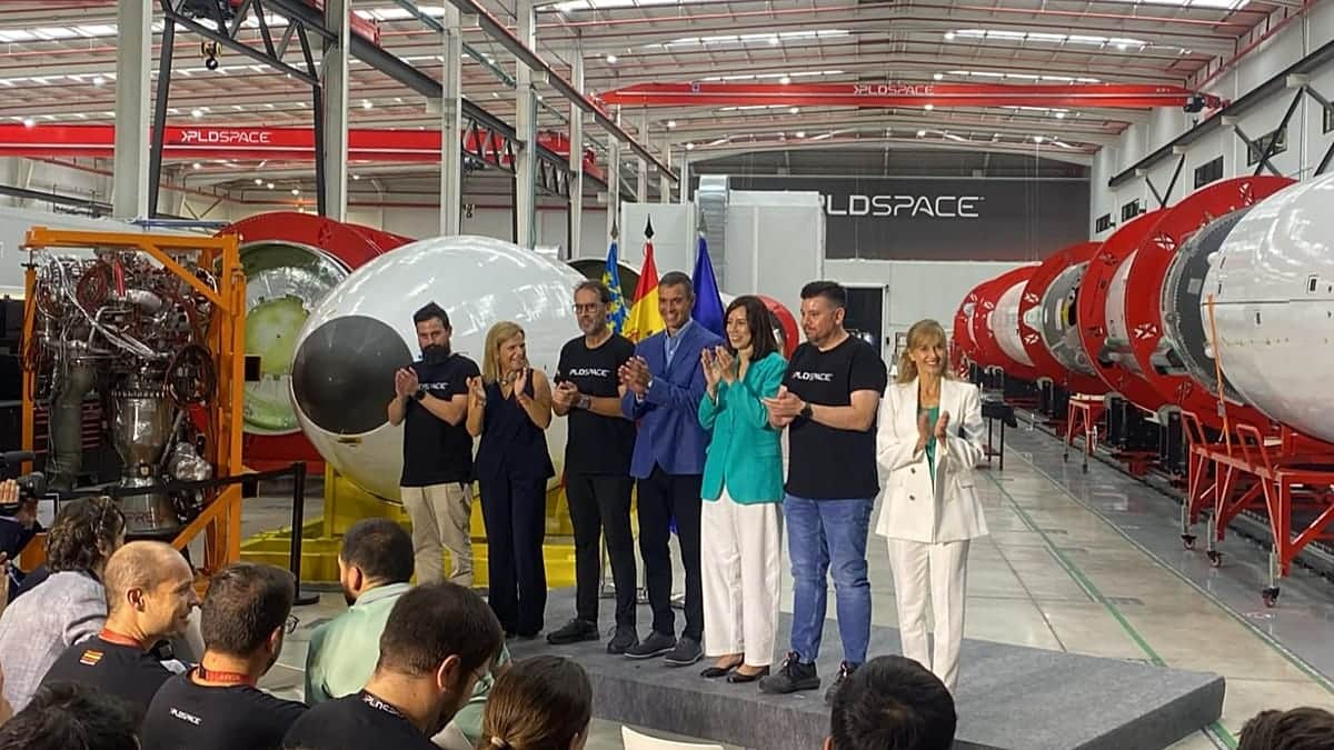 El plan de Sánchez para que España lidere la carrera espacial junto con PLD Space
