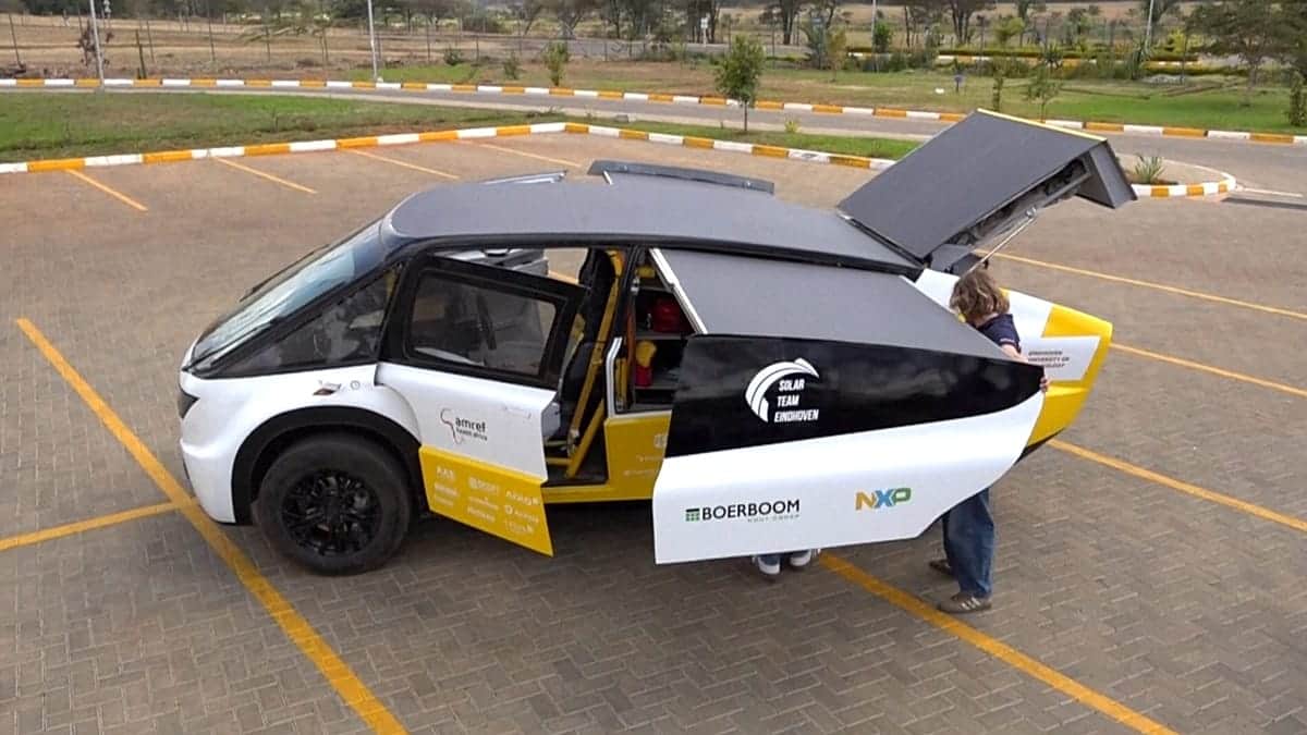 Kenia prueba una ambulancia solar para comunidades remotas