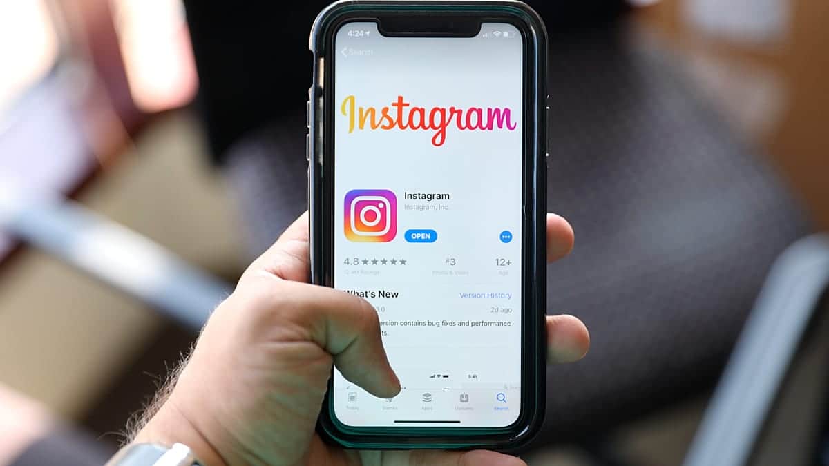 Filtración: La Comisión Europea plantea restringir el uso de las redes sociales a menores de 15 años
