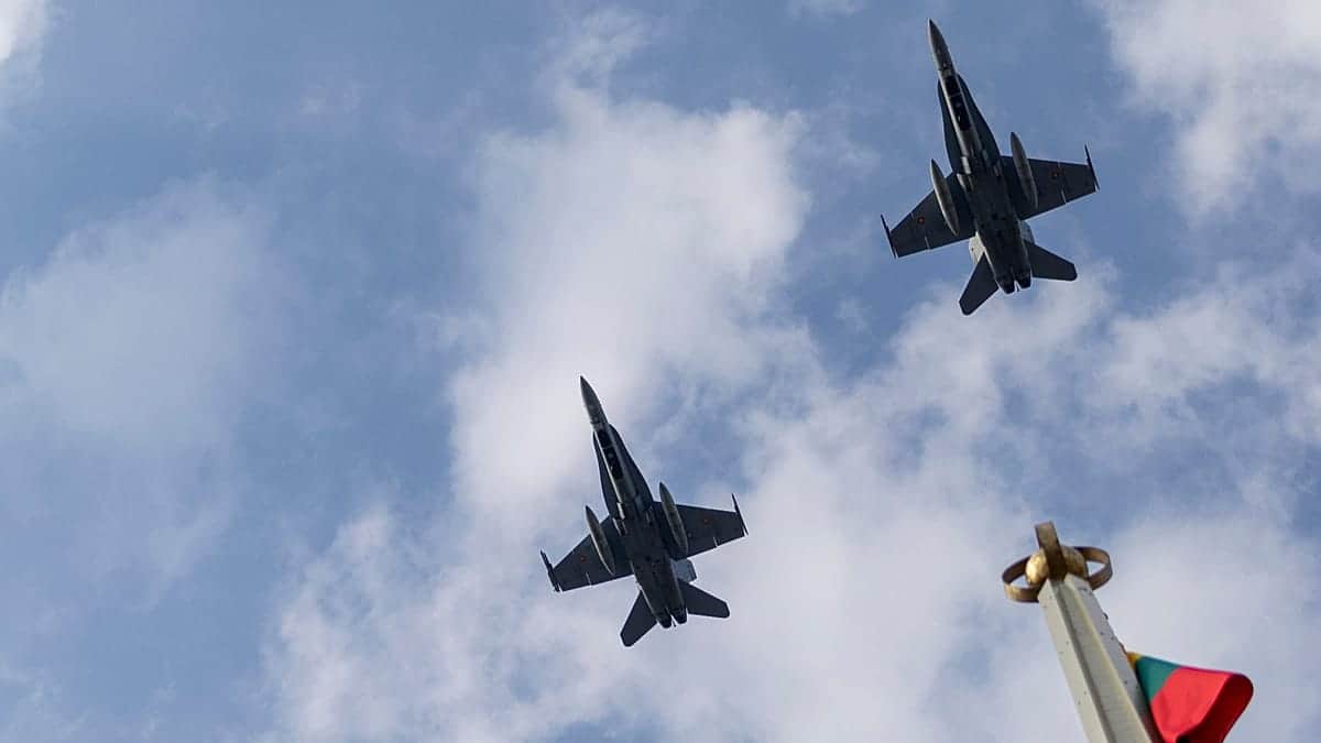 La OTAN se declara "comprometida y preparada" tras derribar un dron sobre Lituania