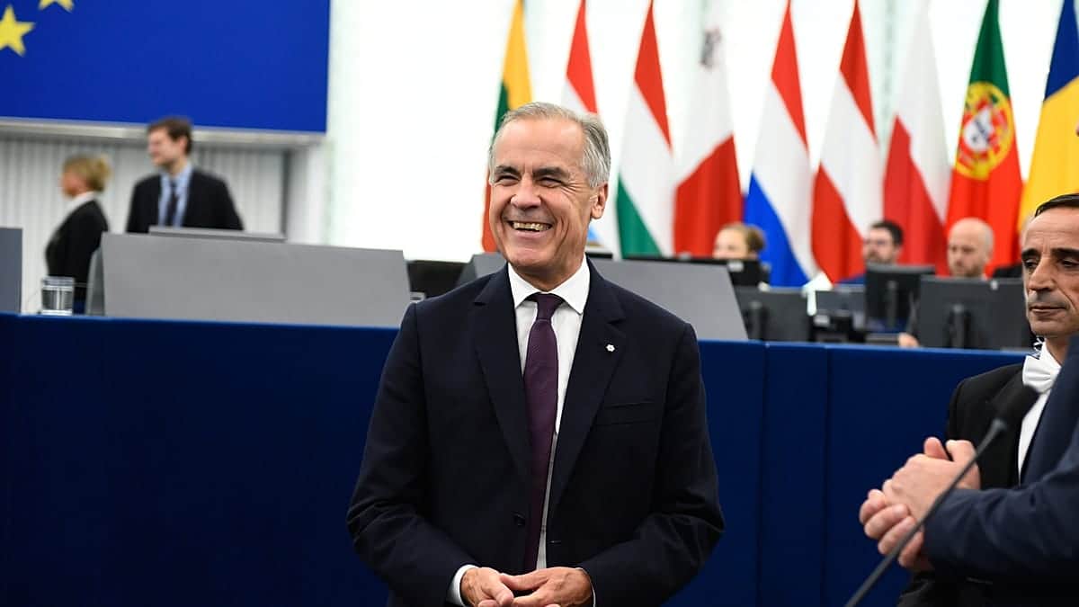 UE - Canadá, ovación en pie pour Mark Carney en el Parlamento Europeo