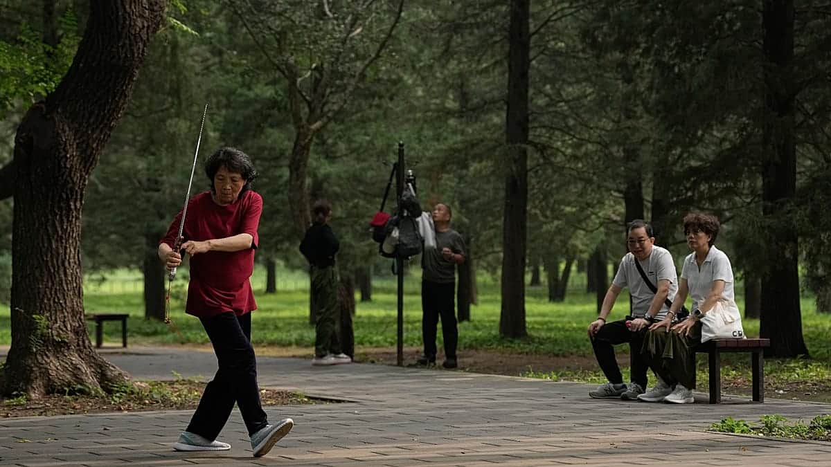 El tai chi ayuda a aliviar insomnio, fatiga y dolor en supervivientes de cáncer