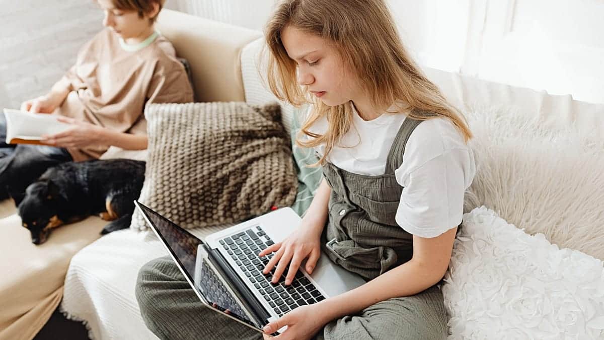 La ley europea de infancia podría agrandar la brecha transatlántica de IA