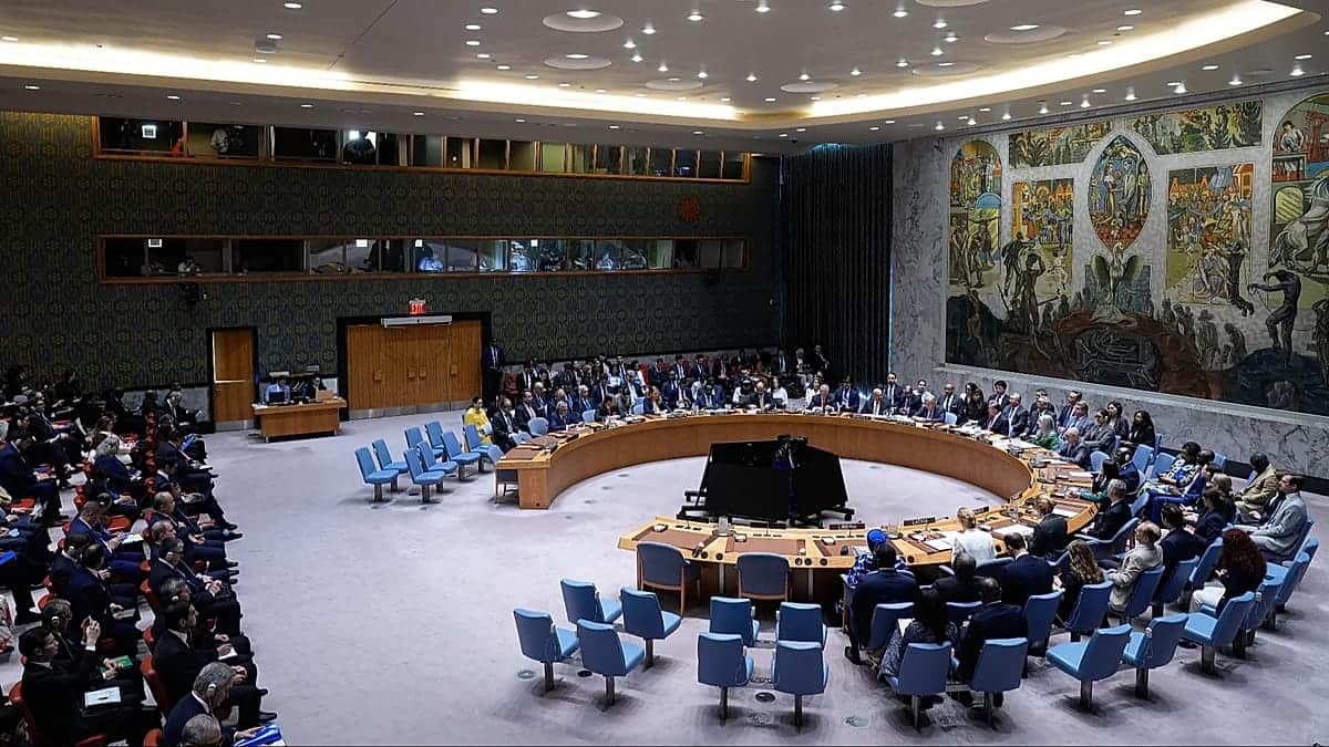 Rusia y China vetan en la ONU una resolución de EE.UU. sobre la supervisión del programa nuclear de Irán