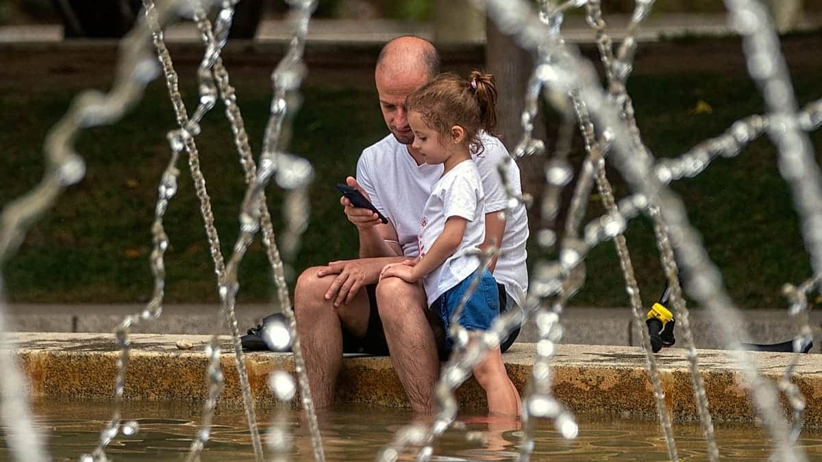 El riesgo de incendio por calor extremo, una amenaza exponencial para los niños nacidos hoy en España