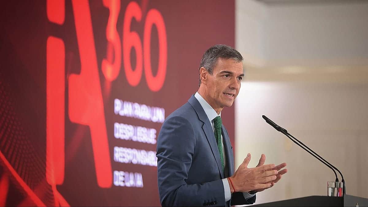 Sánchez planta cara a los "tecno-oligarcas" con un plan para regular la IA: "La autorregulación no funciona"