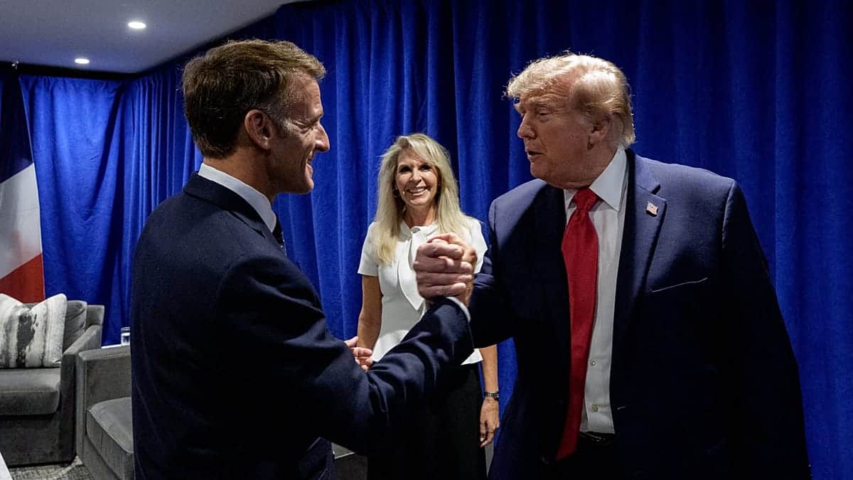 Trump y Macron conversan en Nueva York sobre el alza del petróleo y la guerra en Ucrania