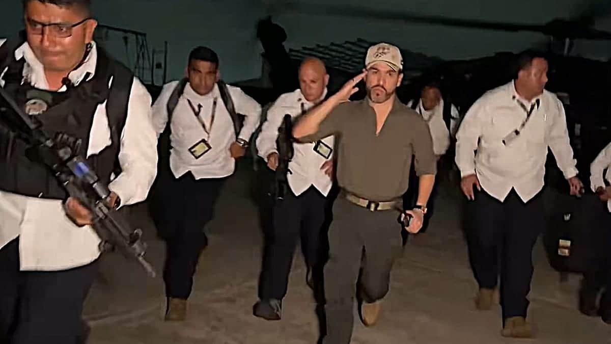 La turística Santa Marta, "militarizada": De la Espriella responde al paro armado con el despliegue de tropas