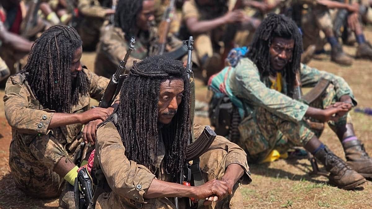 Rebeldes de Tigray toman un aeropuerto y combaten con fuerzas federales en Etiopía