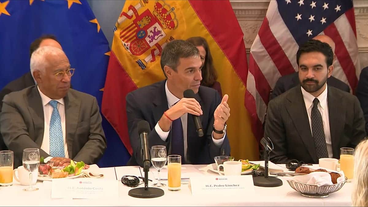 Sánchez y Mamdani exhiben sintonía en Nueva York y defienden las políticas sociales: "Los poderosos nos temen"