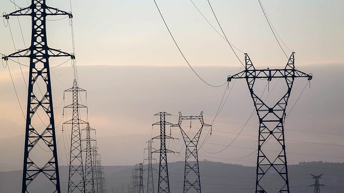 Los países de la UE plantan cara a Bruselas por las tarifas de la red eléctrica